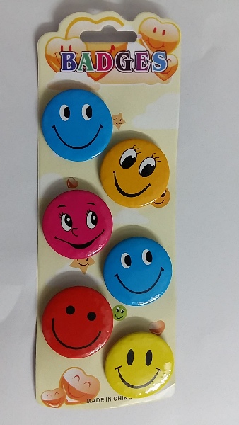 Smiley badges Assorted Colors pack of 6